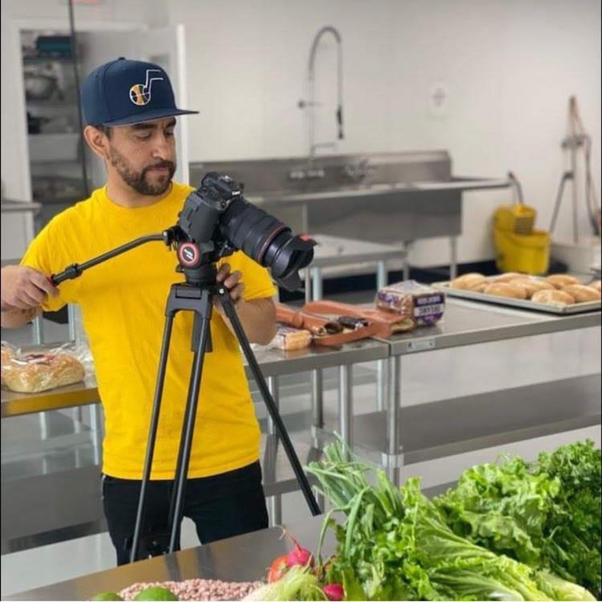 Leandro Di Palma photographer behind the scenes
